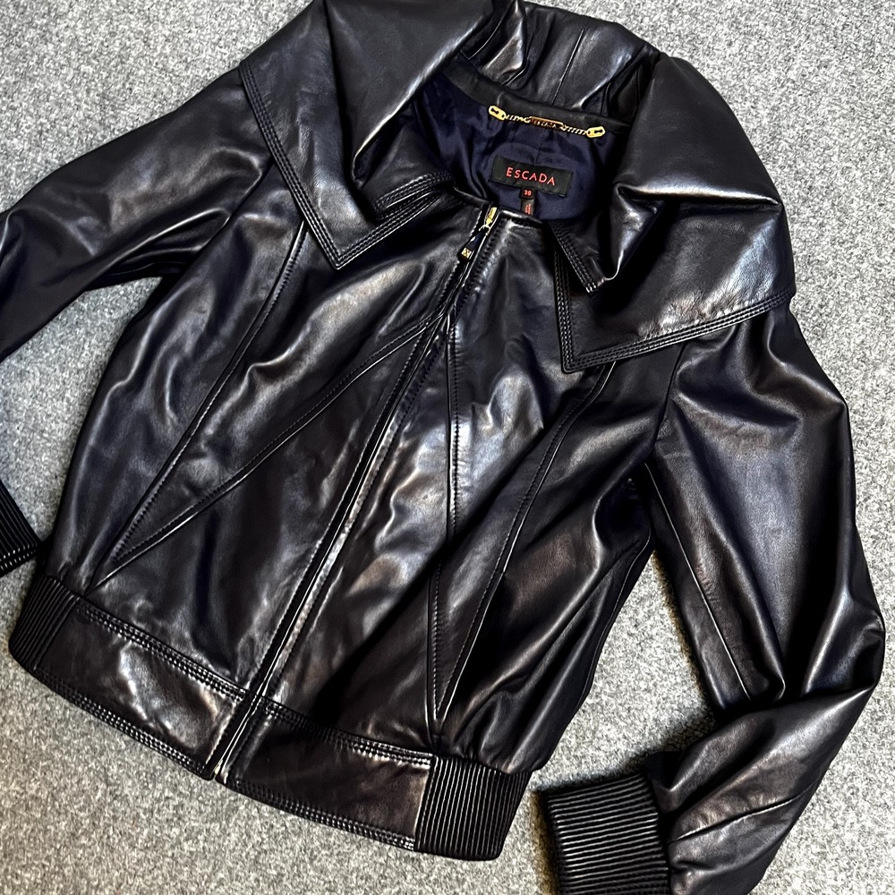 Escada Jacket 38 Blue Black Leather Moto Jacket Lambskin Silk Lining Biker